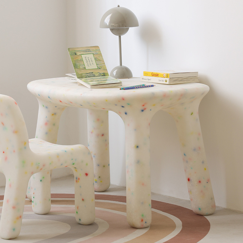Kids Outdoor Furniture Set - طاولة وكراسي دراسة للأطفال مع مسند
